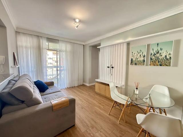 Apartamento venda em Região Geográfica Imediata de Florianópolis, Desterro