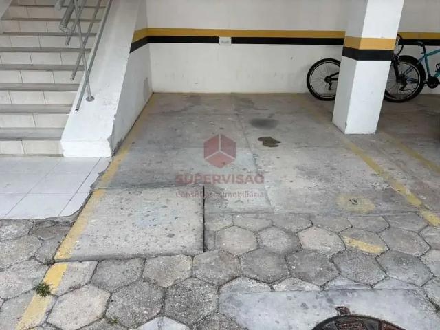 Apartamento venda em Região Geográfica Imediata de Florianópolis, Desterro