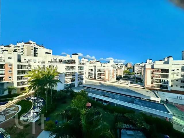 Apartamento venda em Região Geográfica Imediata de Florianópolis, Desterro