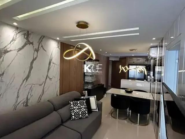 Apartamento venda em Região Geográfica Imediata de Florianópolis, Desterro