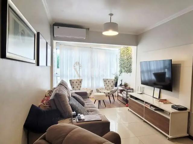 Apartamento venda em Região Geográfica Imediata de Florianópolis, Desterro