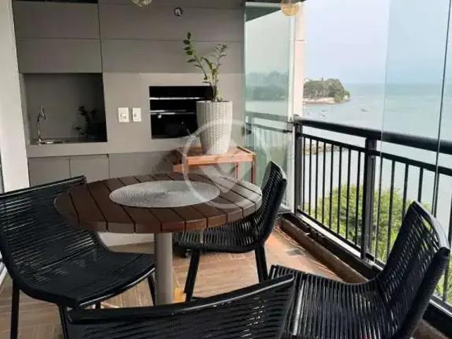 Apartamento venda em Região Geográfica Imediata de Florianópolis, Desterro