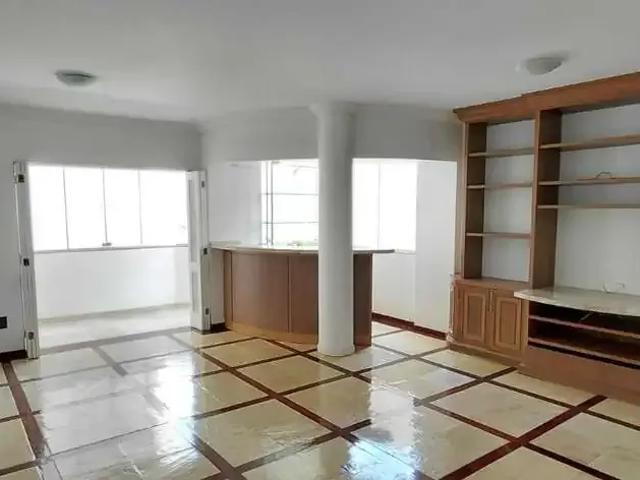 Apartamento venda em Região Geográfica Imediata de Florianópolis, Desterro