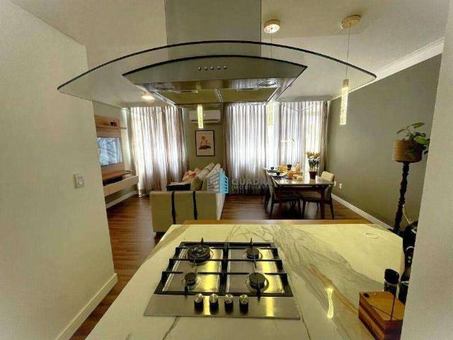 Apartamento venda em Região Geográfica Imediata de Florianópolis, Desterro