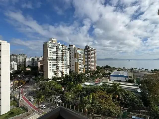 Apartamento venda em Região Geográfica Imediata de Florianópolis, Desterro