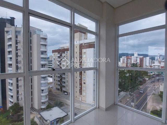 Apartamento venda em Região Geográfica Imediata de Florianópolis, Desterro