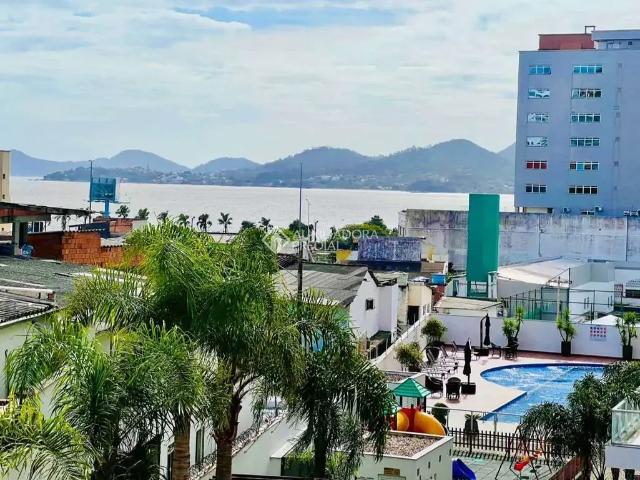 Apartamento venda em Região Geográfica Imediata de Florianópolis, Desterro