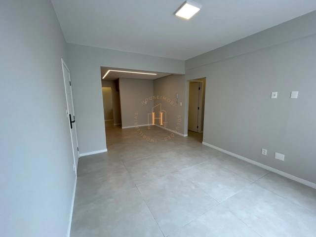 Apartamento venda em Morro do Horácio, Florianópolis