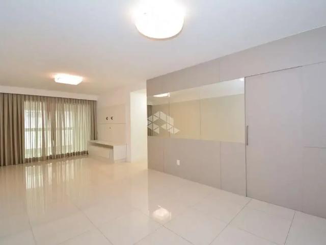 Apartamento venda em Região Geográfica Imediata de Florianópolis, Desterro