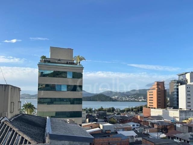 Apartamento venda em Região Geográfica Imediata de Florianópolis, Desterro