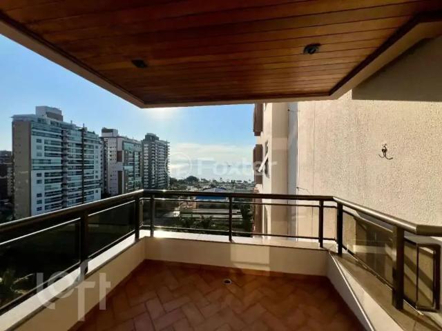 Apartamento venda em Região Geográfica Imediata de Florianópolis, Desterro