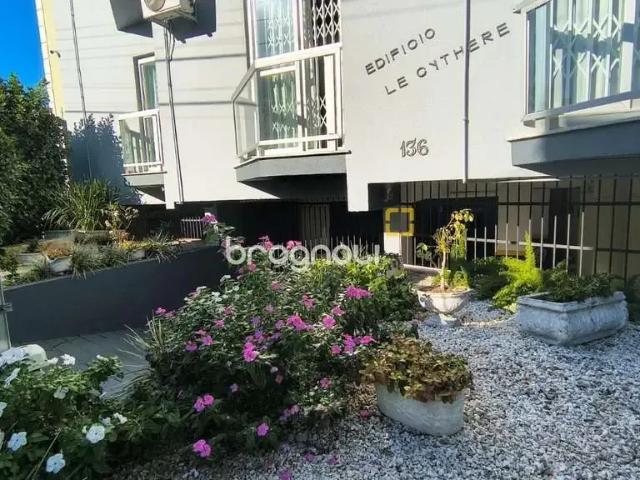 Apartamento venda em Região Geográfica Imediata de Florianópolis, Desterro