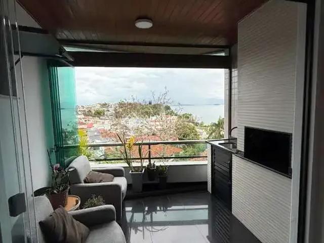 Apartamento venda em Região Geográfica Imediata de Florianópolis, Desterro