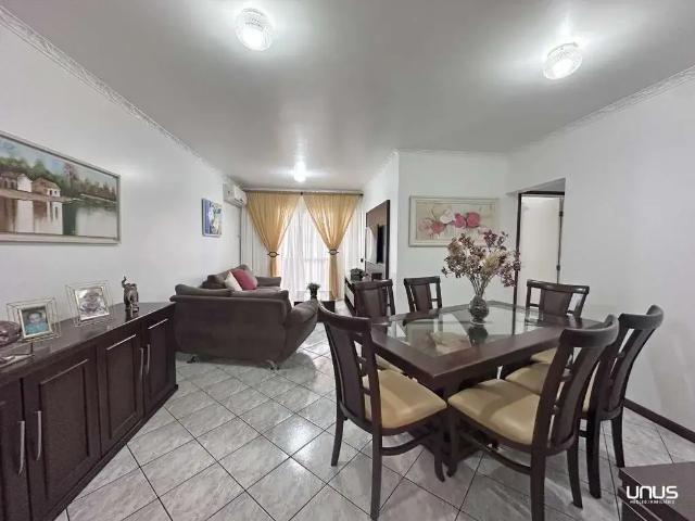 Apartamento venda em Região Geográfica Imediata de Florianópolis, Desterro