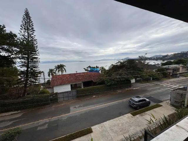 Apartamento venda em Cacupé, Florianópolis