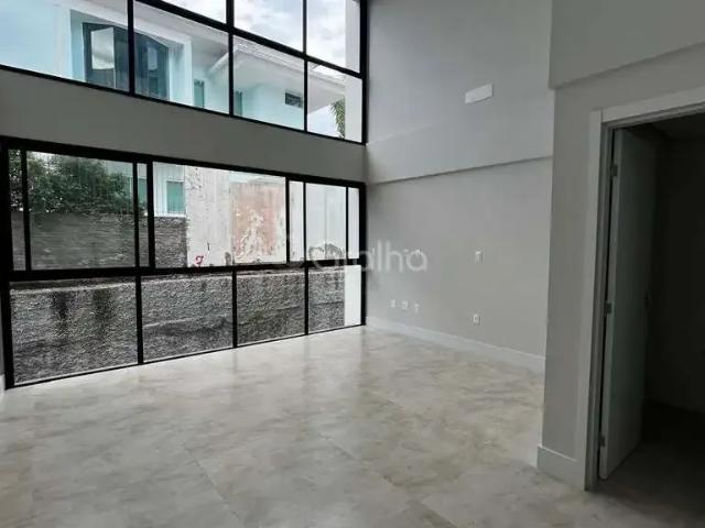 Apartamento venda em Cacupé, Florianópolis