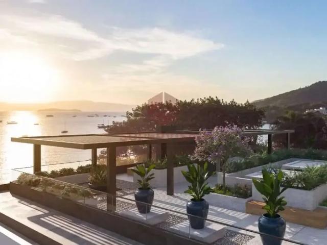 Apartamento venda em Região Geográfica Imediata de Florianópolis, Desterro