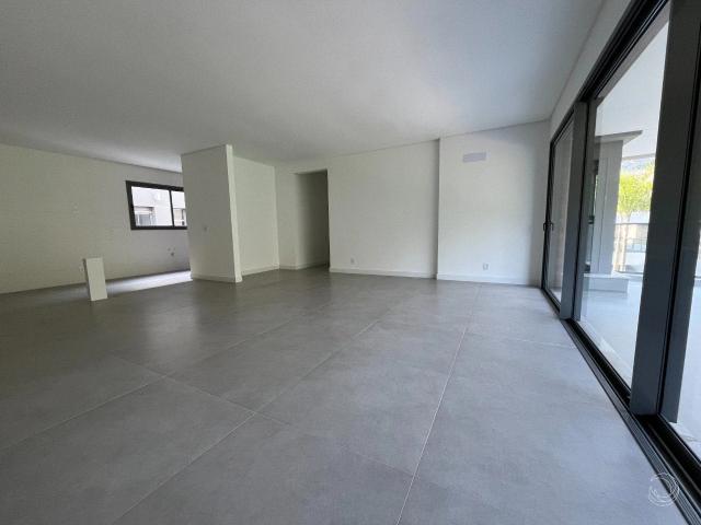 Apartamento venda em Cacupé, Florianópolis