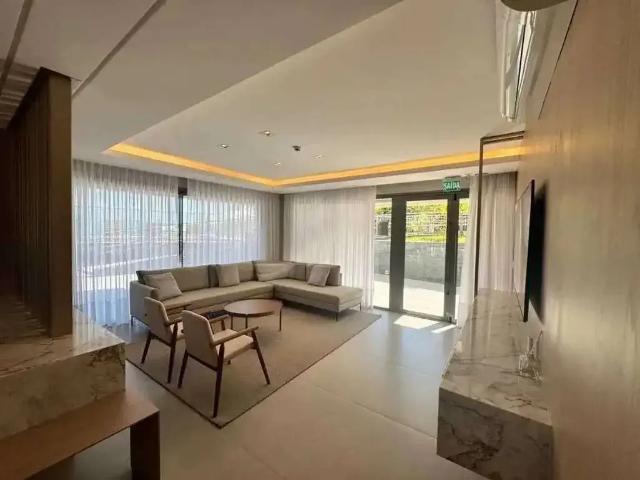 Apartamento venda em Cacupé, Florianópolis