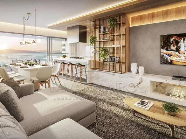 Apartamento venda em Região Geográfica Imediata de Florianópolis, Desterro