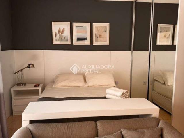 Apartamento venda em Região Geográfica Imediata de Florianópolis, Desterro