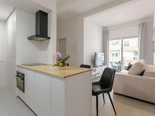 Apartamento venda em Região Geográfica Imediata de Florianópolis, Desterro