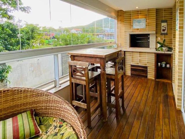 Apartamento venda em Região Geográfica Imediata de Florianópolis, Desterro