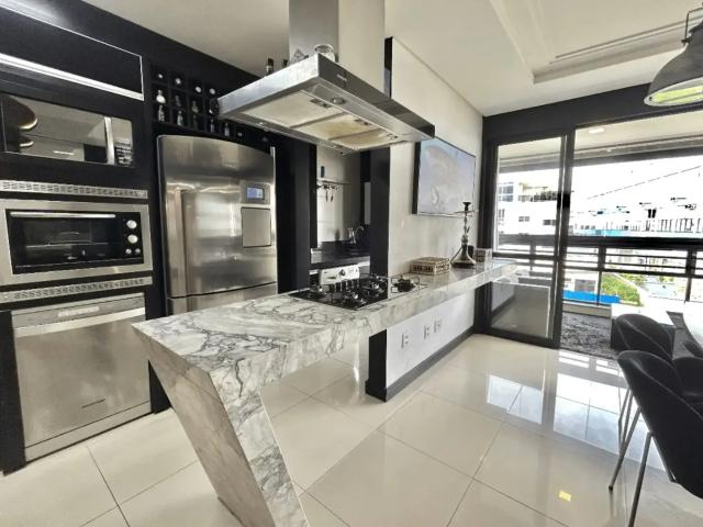 Apartamento venda em Região Geográfica Imediata de Florianópolis, Desterro