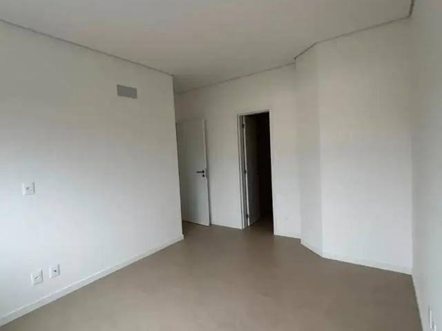 Apartamento venda em Região Geográfica Imediata de Florianópolis, Desterro