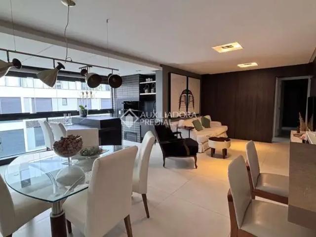 Apartamento venda em Região Geográfica Imediata de Florianópolis, Desterro