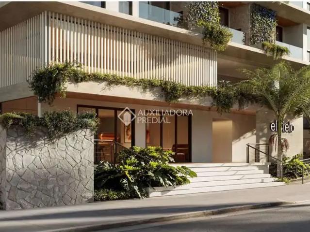 Apartamento venda em Região Geográfica Imediata de Florianópolis, Desterro