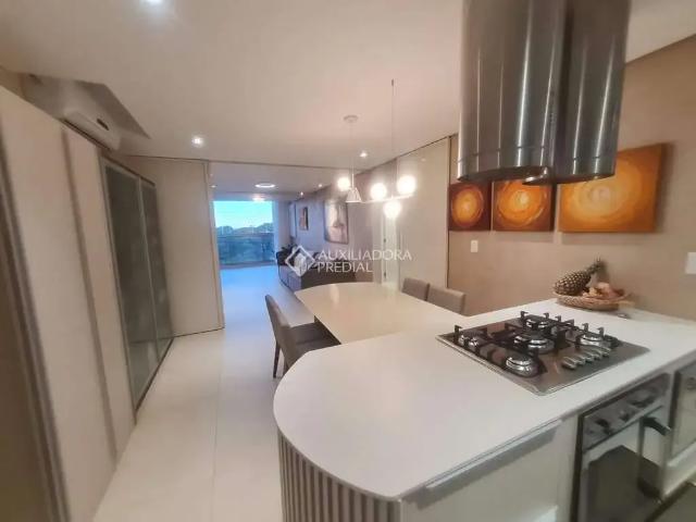 Apartamento venda em Região Geográfica Imediata de Florianópolis, Desterro