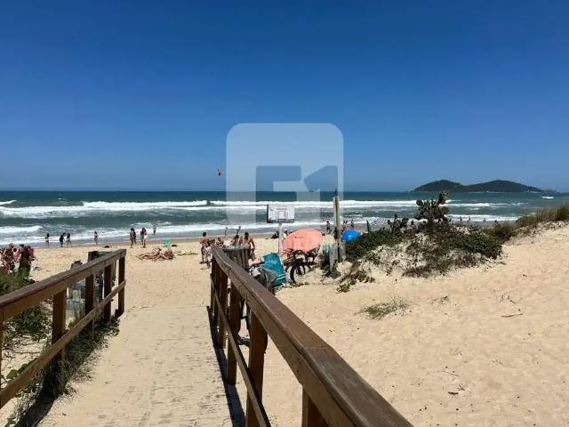 Apartamento venda em Região Geográfica Imediata de Florianópolis, Desterro