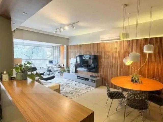Apartamento venda em Região Geográfica Imediata de Florianópolis, Desterro