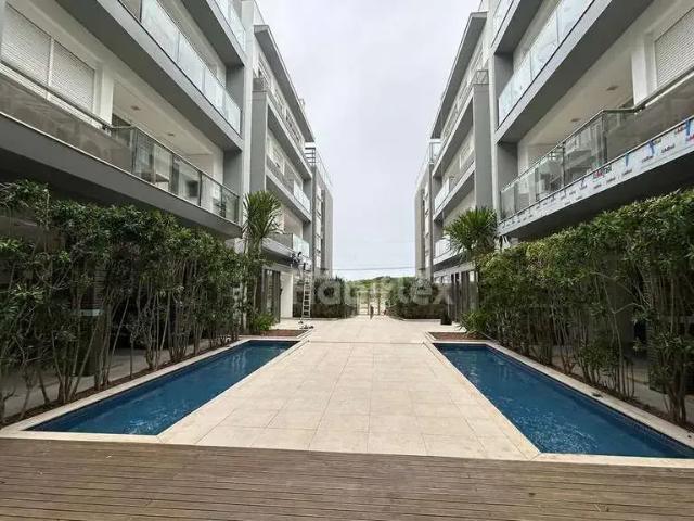Apartamento venda em Região Geográfica Imediata de Florianópolis, Desterro