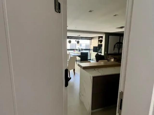 Apartamento venda em Região Geográfica Imediata de Florianópolis, Desterro