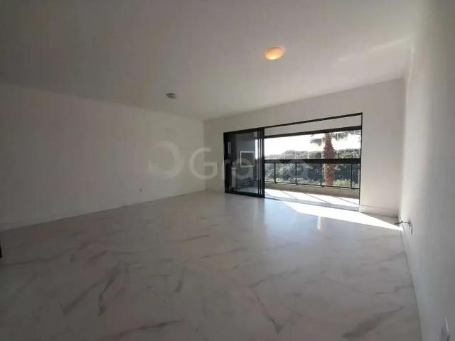 Apartamento venda em Região Geográfica Imediata de Florianópolis, Desterro