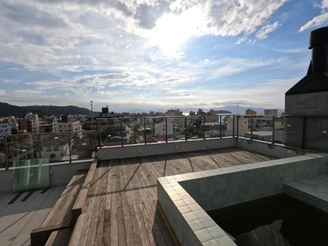 Apartamento venda em Região Geográfica Imediata de Florianópolis, Desterro