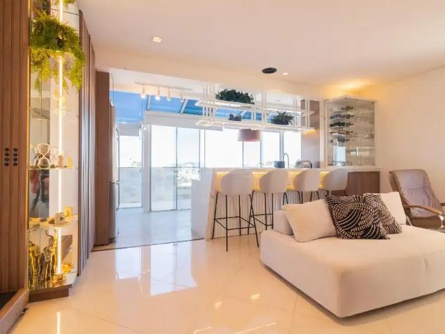 Apartamento venda em Estreito, Florianópolis