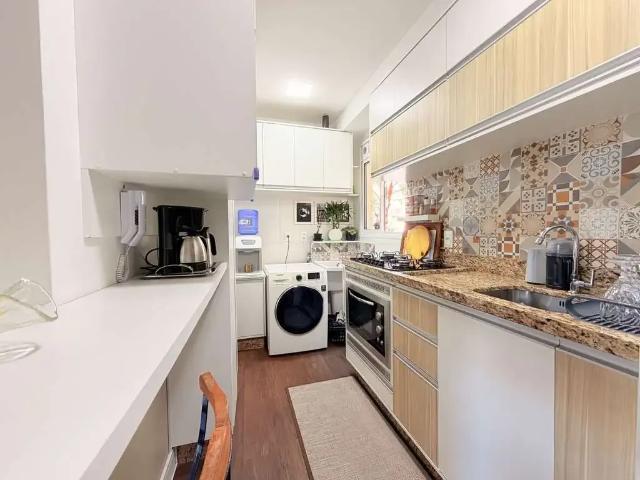 Apartamento venda em Região Geográfica Imediata de Florianópolis, Desterro