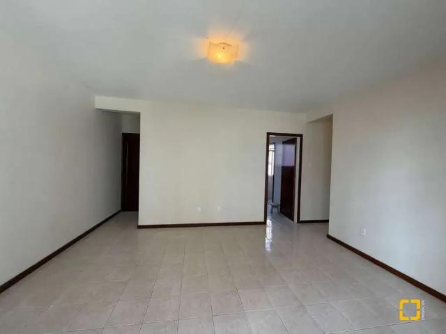 Apartamento venda em Região Geográfica Imediata de Florianópolis, Desterro