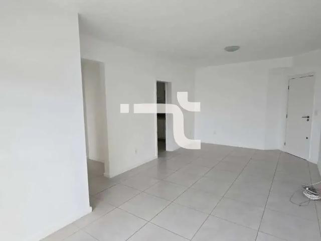 Apartamento venda em Região Geográfica Imediata de Florianópolis, Desterro