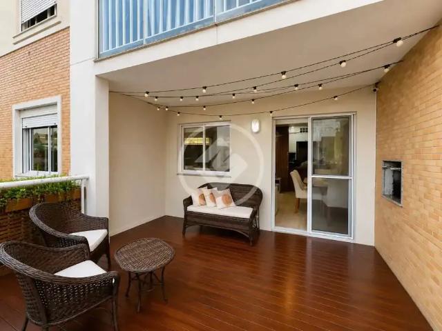 Apartamento venda em Região Geográfica Imediata de Florianópolis, Desterro