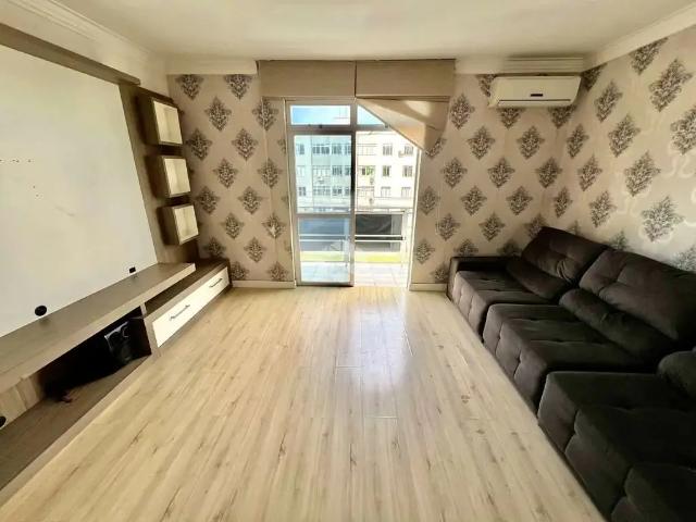 Apartamento venda em Região Geográfica Imediata de Florianópolis, Desterro