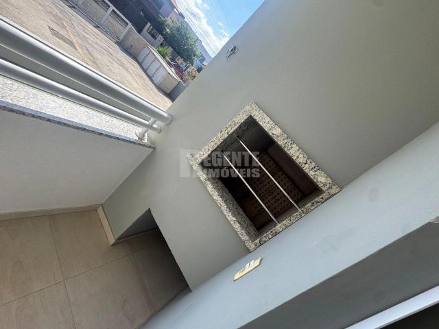 Apartamento venda em Carianos, Florianópolis