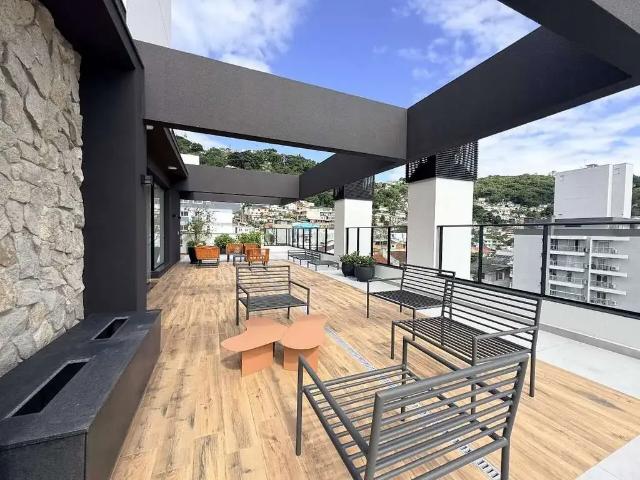 Apartamento venda em Morro da Cruz, Florianópolis