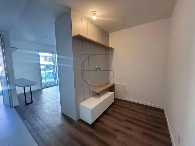 Apartamento venda em Região Geográfica Imediata de Florianópolis, Desterro