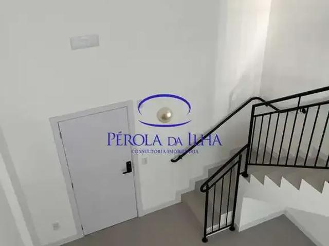 Apartamento venda em Região Geográfica Imediata de Florianópolis, Desterro