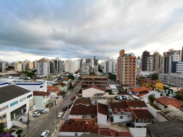 Apartamento venda em Região Geográfica Imediata de Florianópolis, Desterro
