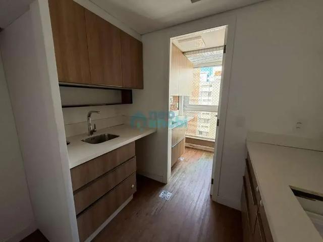 Apartamento venda em Região Geográfica Imediata de Florianópolis, Desterro